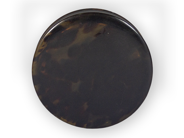 Tortoiseshell snuffbox with a portrait miniature of a young lady backside