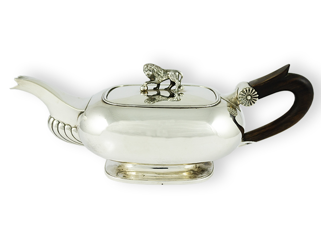 Dutch silver teapot by W.H. Weenink Zwolle 1842
