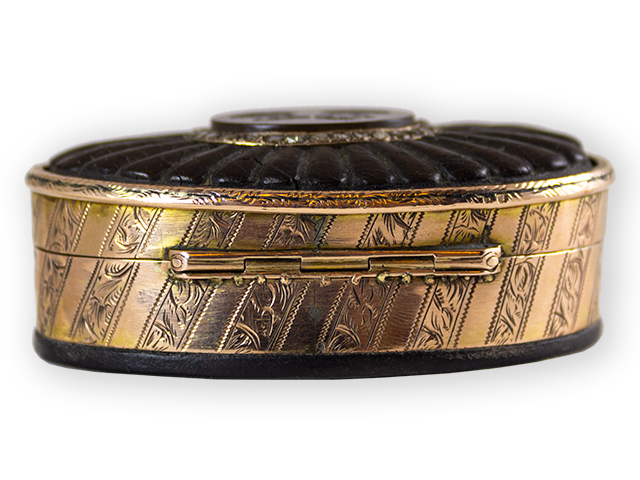 9K-gold-mounted-bogwood-snuffbox-engraved-cornelian-arms-of-alliance-1850-1900