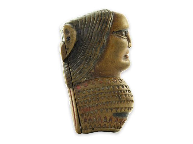 Haida-treenware-snuffbox-1840-1860